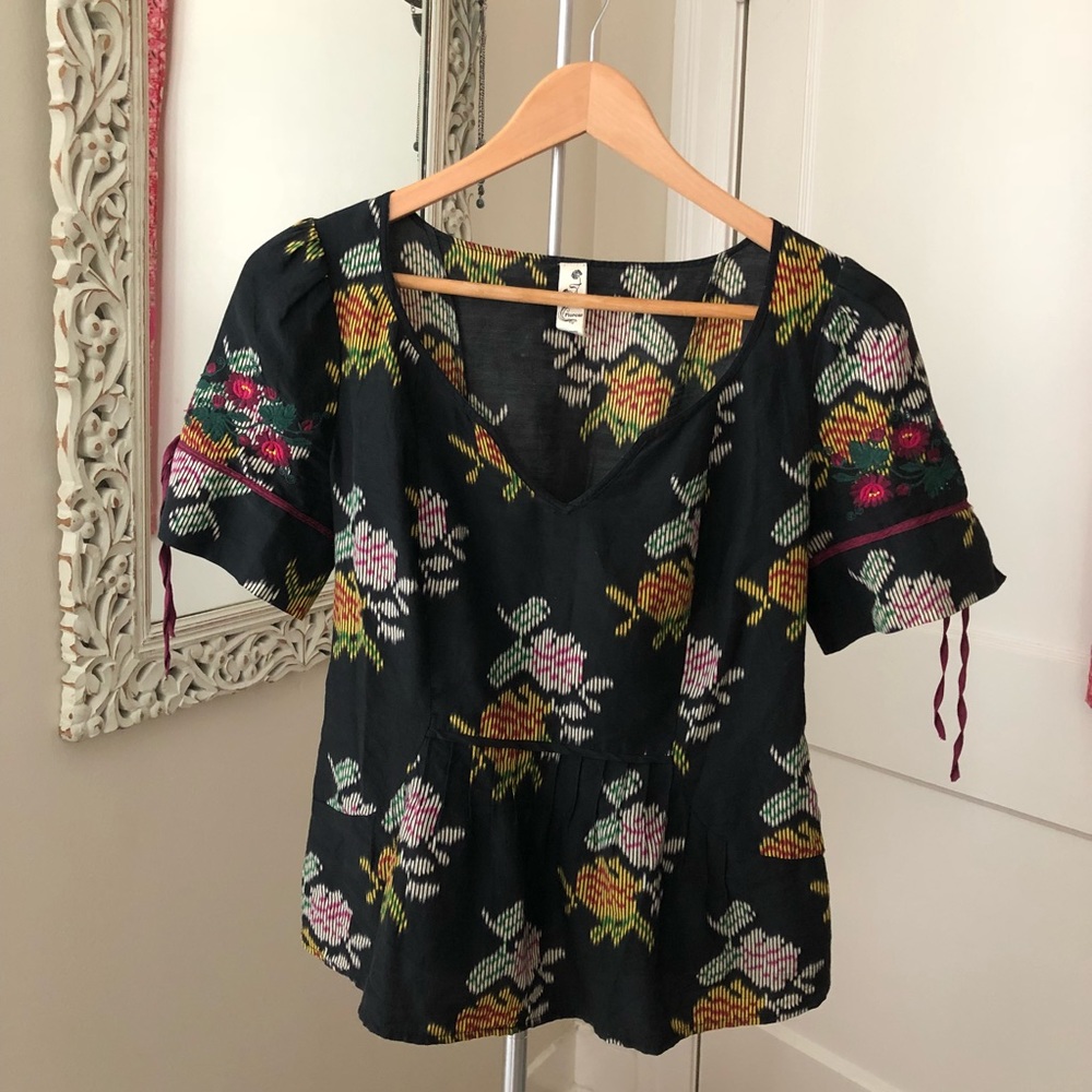 Floreat Anthropologie Floral Blouse